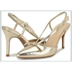 New gold Nine West pumps size 11